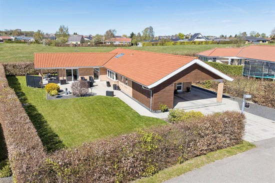 Top 6 over dyreste boliger til salg i Holmegaard. Priser op til 8.645.000 kr