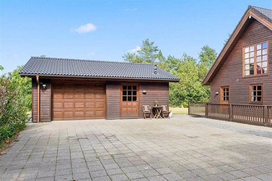 Lilleåvej 59 og 1 anden boliger er kommet til salg denne uge i Holstebro - se boligerne her.