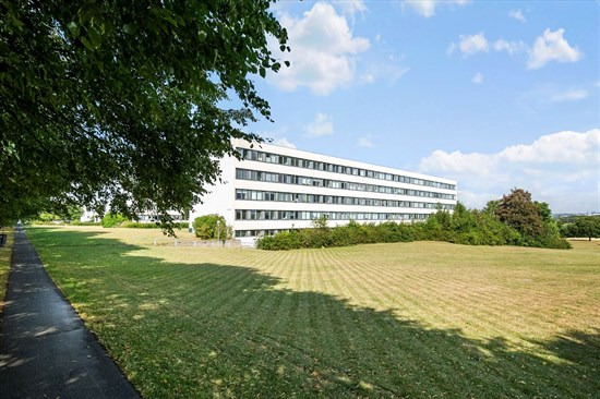 Grøfthøjparken 156 er til salg for kun 549.000 kr.: Se de billigste boliger til salg i Viby J her