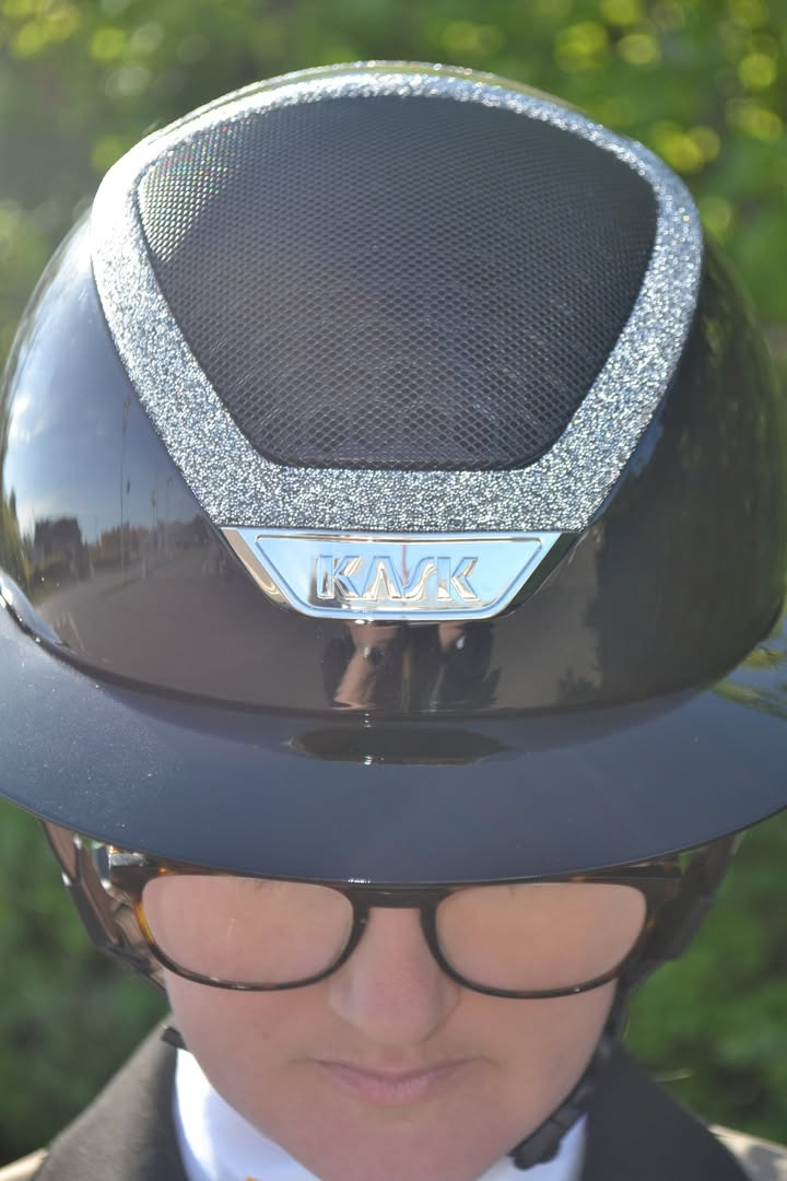 HESCA præsenterer: Design din egen KASK ridehjelm med sikkerhed og stil i fokus