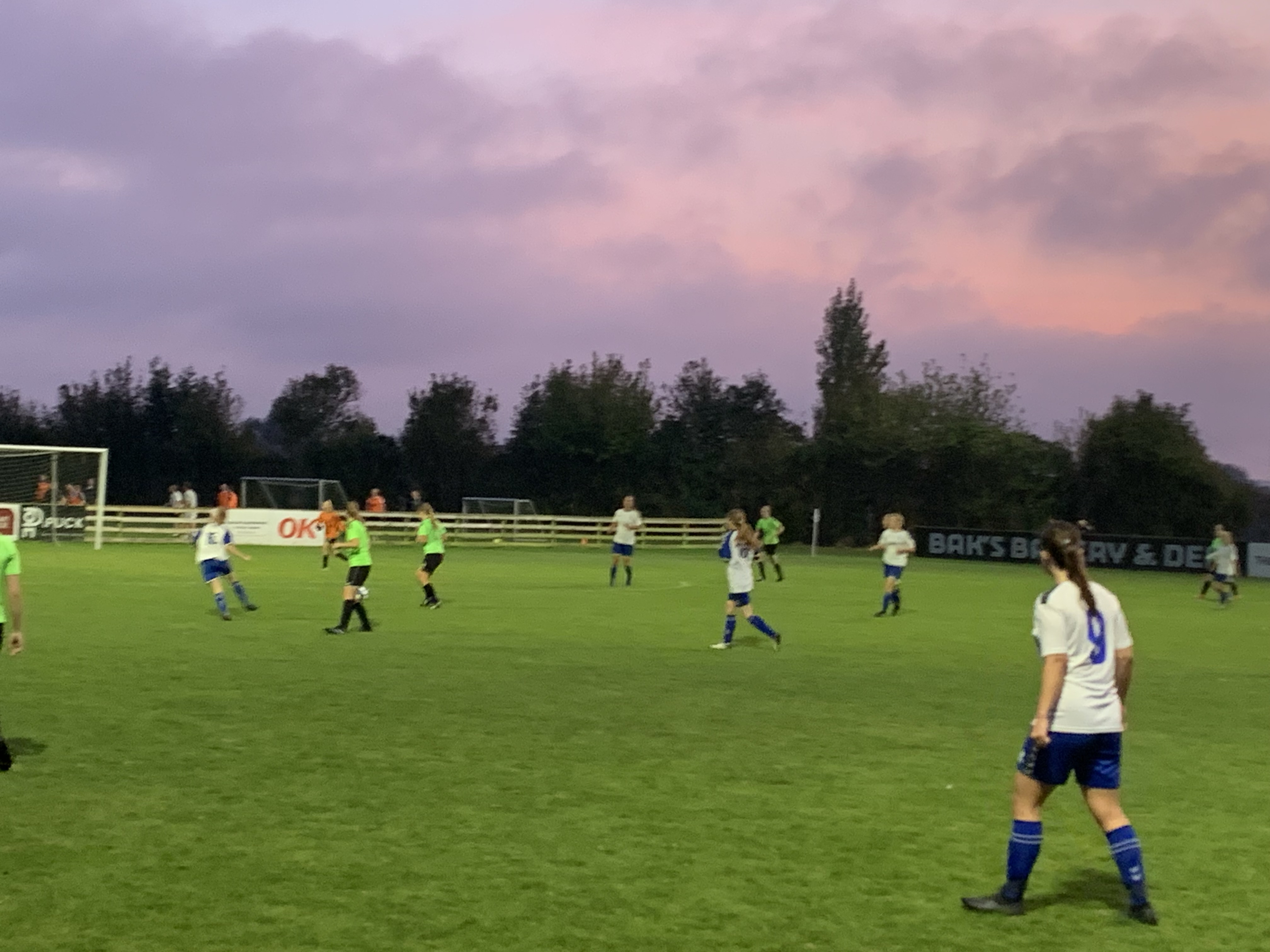 Strib IF kæmper sig tilbage, men falder kort mod Dalum/Næsby i tæt opgør