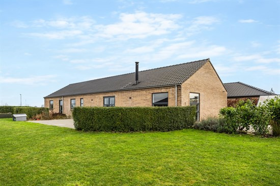 Netop kommet til salg: Enggårdsbakken 34 en af Kolinds dyreste adresser