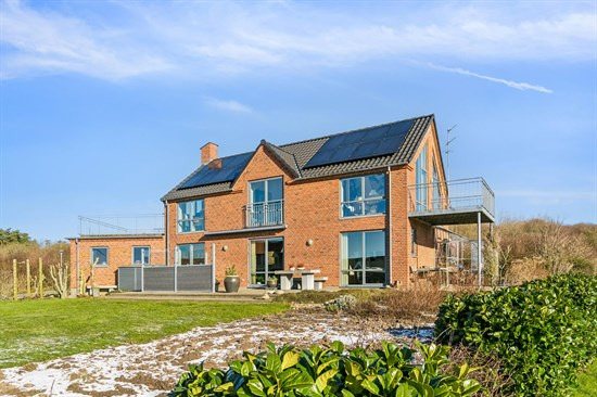 Top 6 over dyreste boliger til salg i Spøttrup. Priser op til 10.995.000 kr