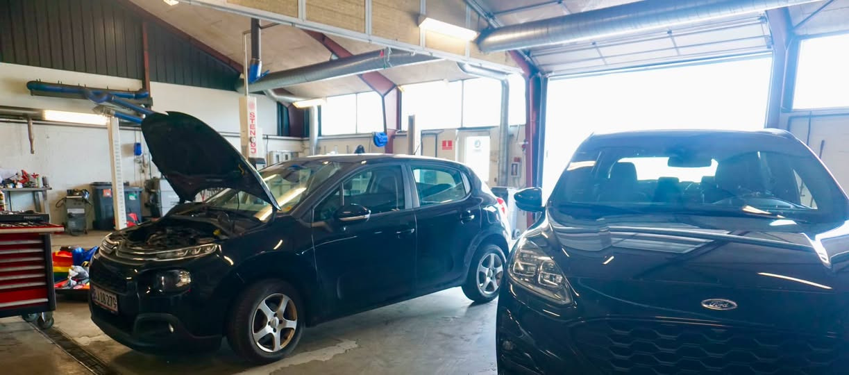 Oscar Biludlejning Hobro tilbyder 20 % rabat på service og reparationer hos CMH Biler