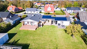 Luksusbolig netop kommet til salg i Ålbæk: Se hvad du skal smide for Ålbæks dyreste adresser her