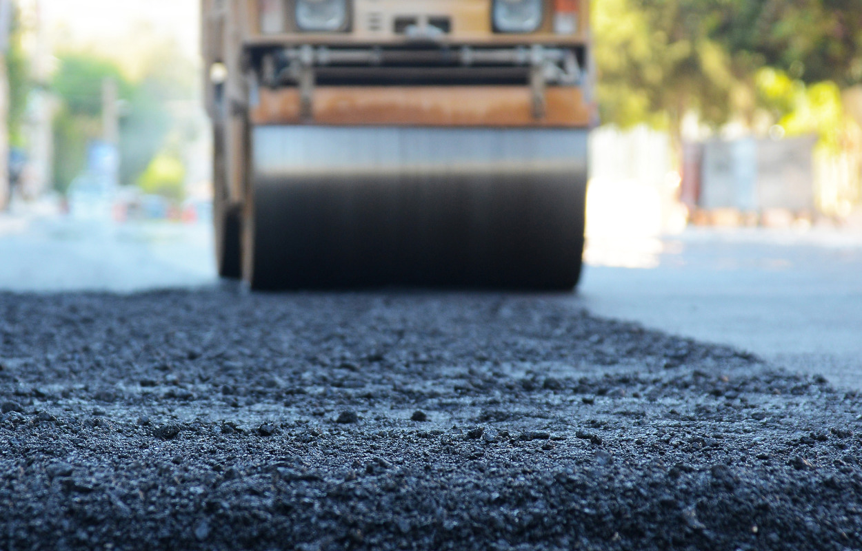 Asfaltarbejder på Lykkebækvej og Ølbyvej