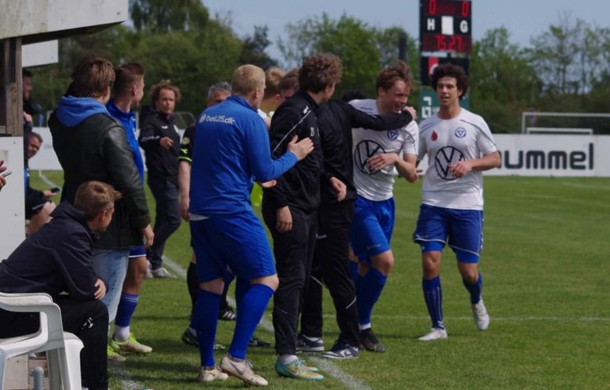 Silkeborg KFUM bevarer førstepladsen efter topbrag