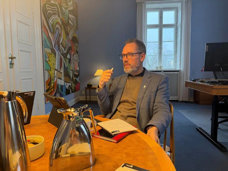 Borgmester inviterer til åbne kaffemøder på Kolding Rådhus for dialog med borgerne