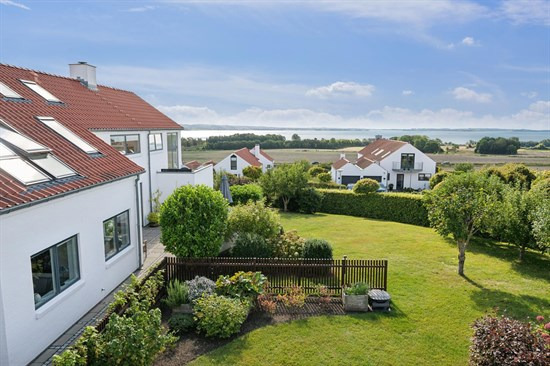 Top 6 over dyreste boliger til salg i Rønde. Priser op til 27.000.000 kr