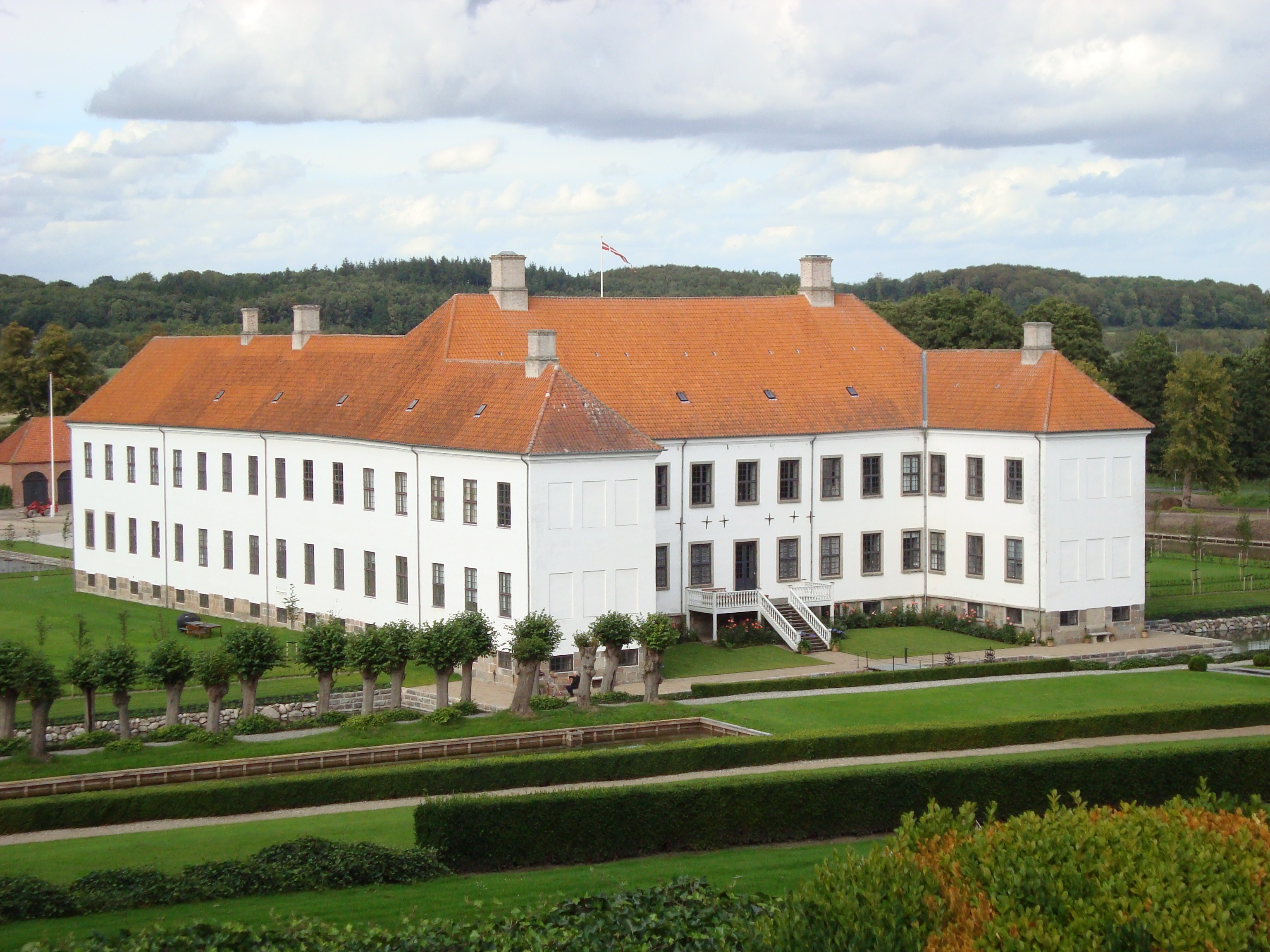Oplev Clausholm Slots fascinerende historie