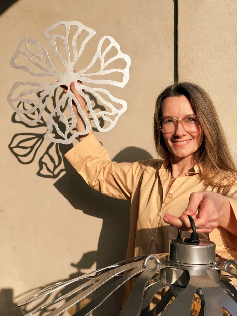 Sølvblomster forener historie og moderne design i Koldings nye sommerudsmykning