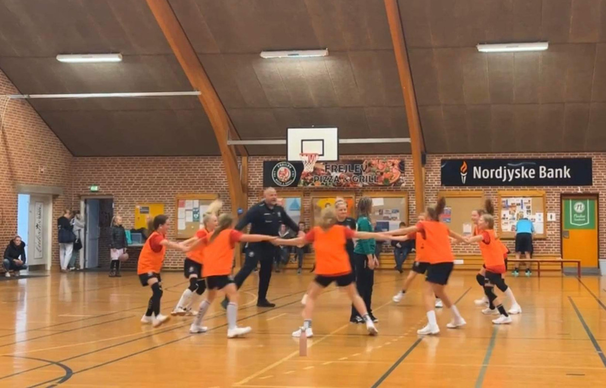 Brønderslev-pigerne fightede sig til sejren