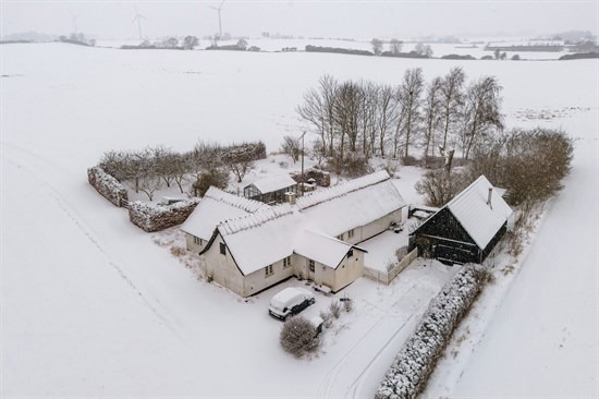 Luksusbolig netop kommet til salg i Kirke Såby: Se hvad du skal smide for Kirke Såbys dyreste adresser her