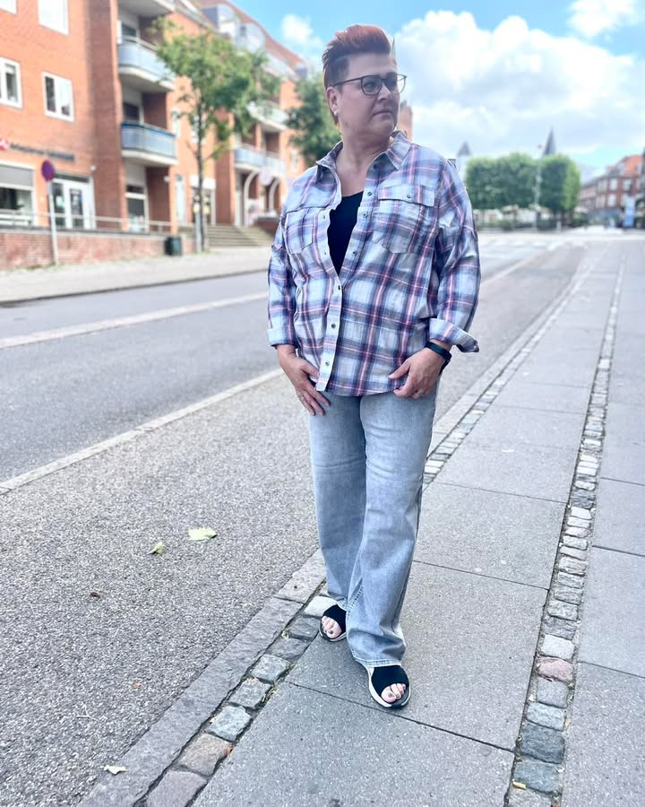 Only Curves præsenterer nyt sæt fra Only Carmakoma i butikken