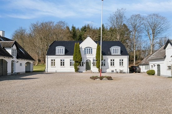 Top 6 over dyreste boliger til salg i Jelling. Priser op til 7.850.000 kr