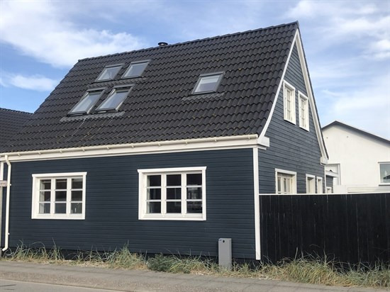 Eksklusiv bolig for 1.095.000 kr er netop kommet til salg i Thyborøn - Se den og de dyreste boliger her