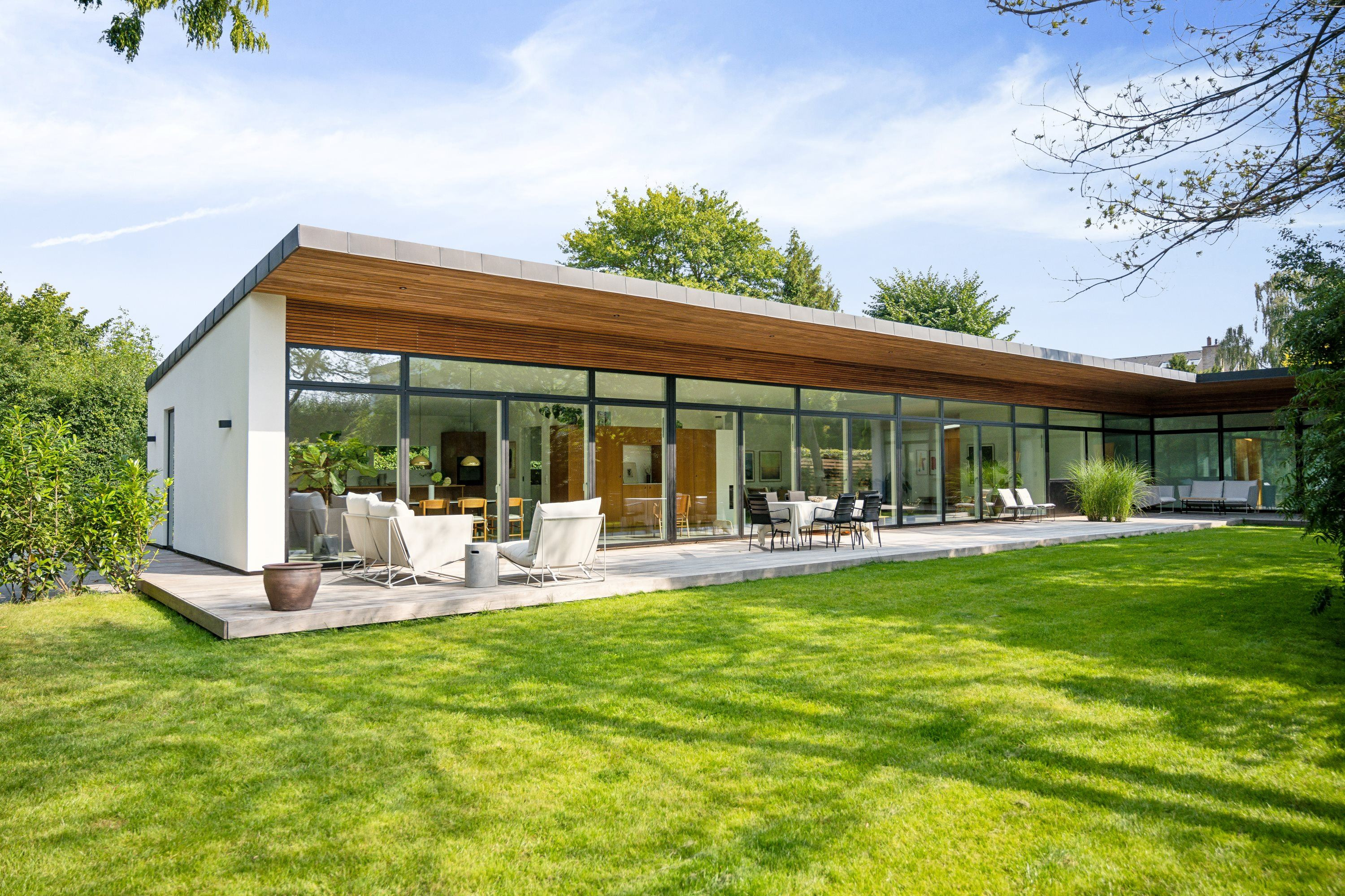 Luksusbolig netop kommet til salg i Gentofte: Se hvad du skal smide for Gentoftes dyreste adresser her