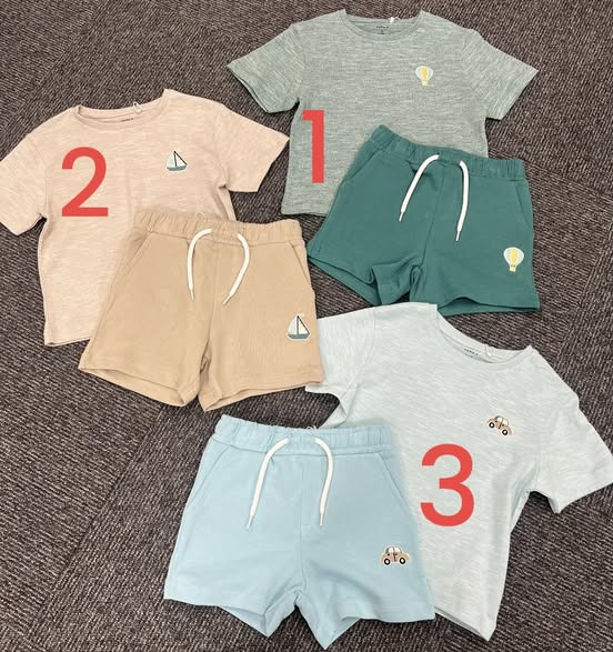 KiDS Coolshop tilbyder nedsatte shorts sæt til mini drenge