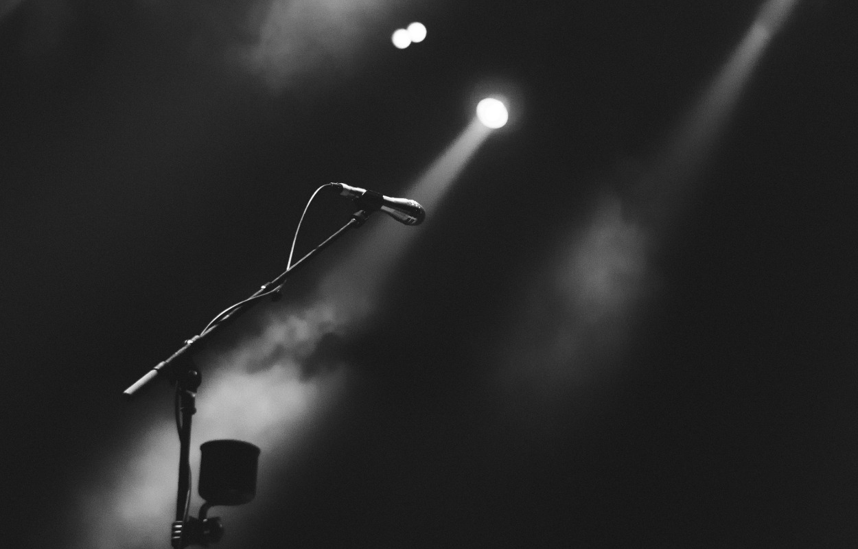 Koncert med Mads Langer i Skive Kulturcenter