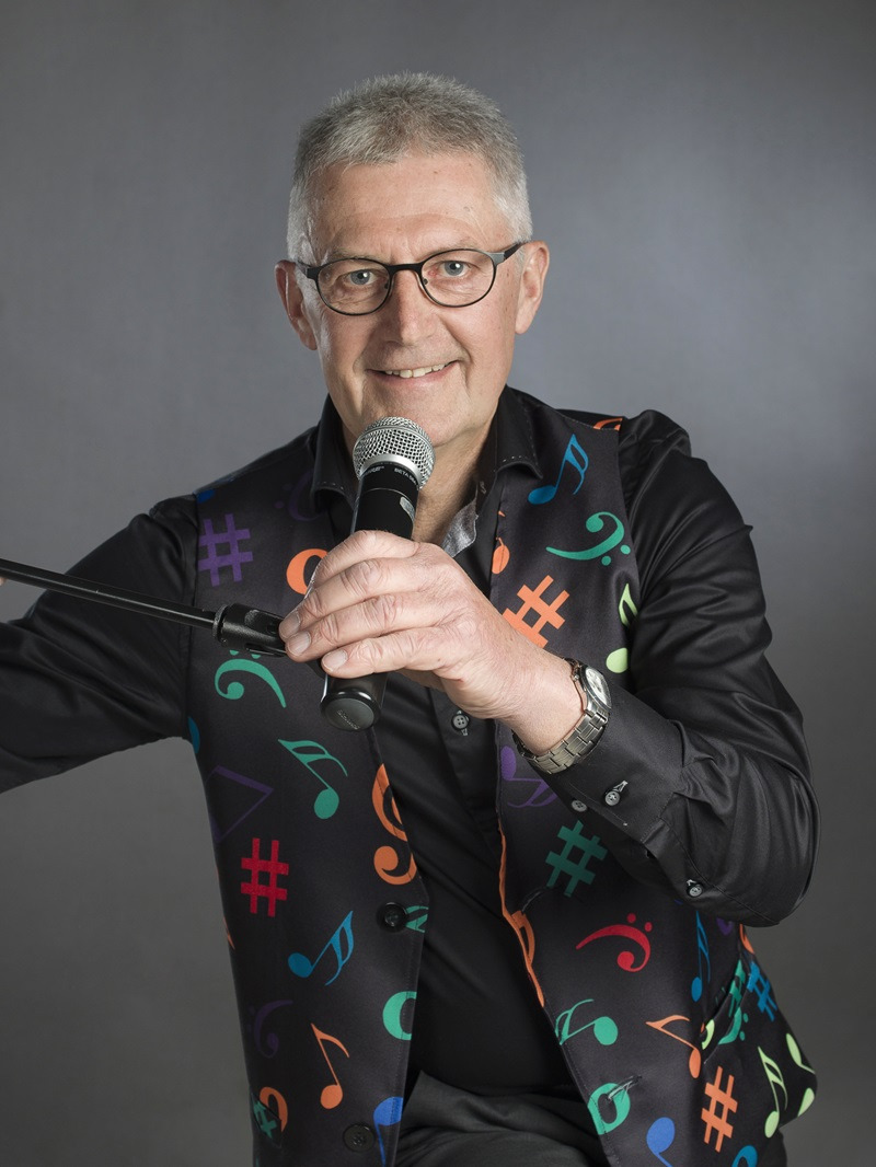 Julekoncert med "Amatøren fra Sønderjylland" i Agerskov Kirke