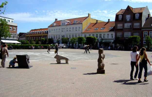 Få en atriumhave som fællesrum i bæredygtigt bofællesskab