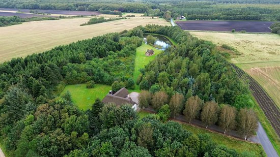 Top 6 over dyreste boliger til salg i Gram. Priser op til 4.998.000 kr