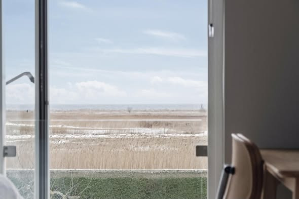 Sjældent fristed ved Øresund til salg gennem &LIVING Aalborg