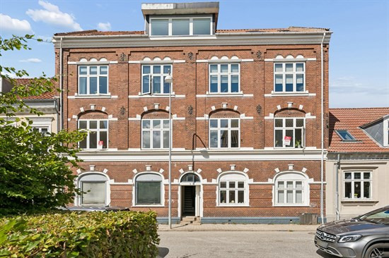 Egeskovvej 192 er til salg for kun 369.500 kr.: Se de billigste boliger til salg i Fredericia her