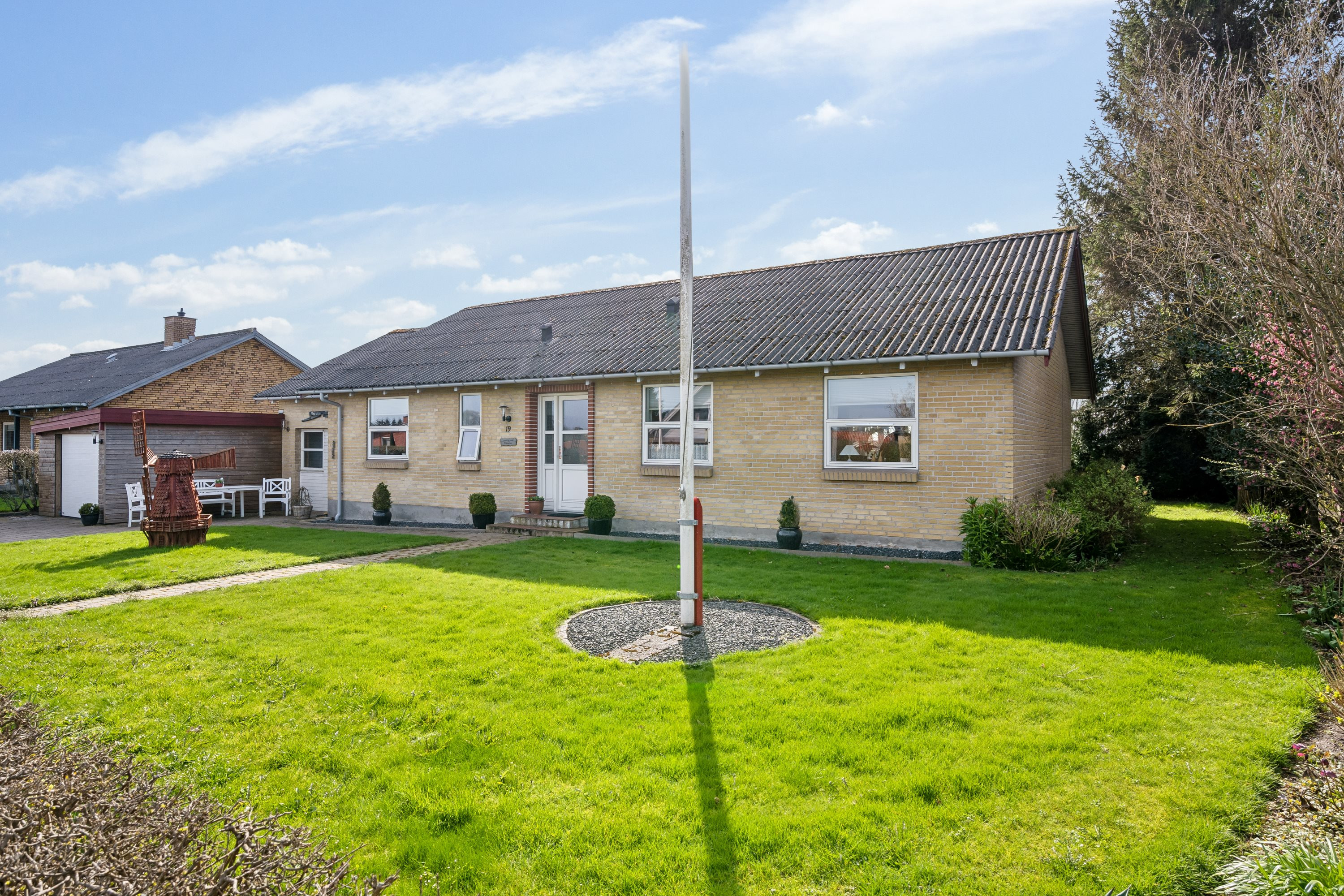 Åbent hus på Nissetvej 19: En ideel mulighed for førstegangskøbere og børnefamilier