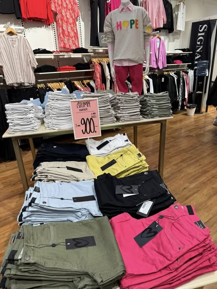 Skott Aalborgs tilbud: Mix og match stumpebukser i str. 34-48, sendes fragtfrit