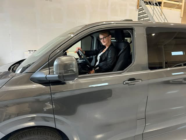 AutoFit A/S har specialindrettet Benitas nye Ford Tourneo