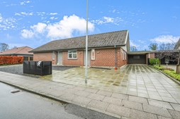 Luksusbolig netop kommet til salg i Tistrup: Se hvad du skal smide for Tistrups dyreste adresser her