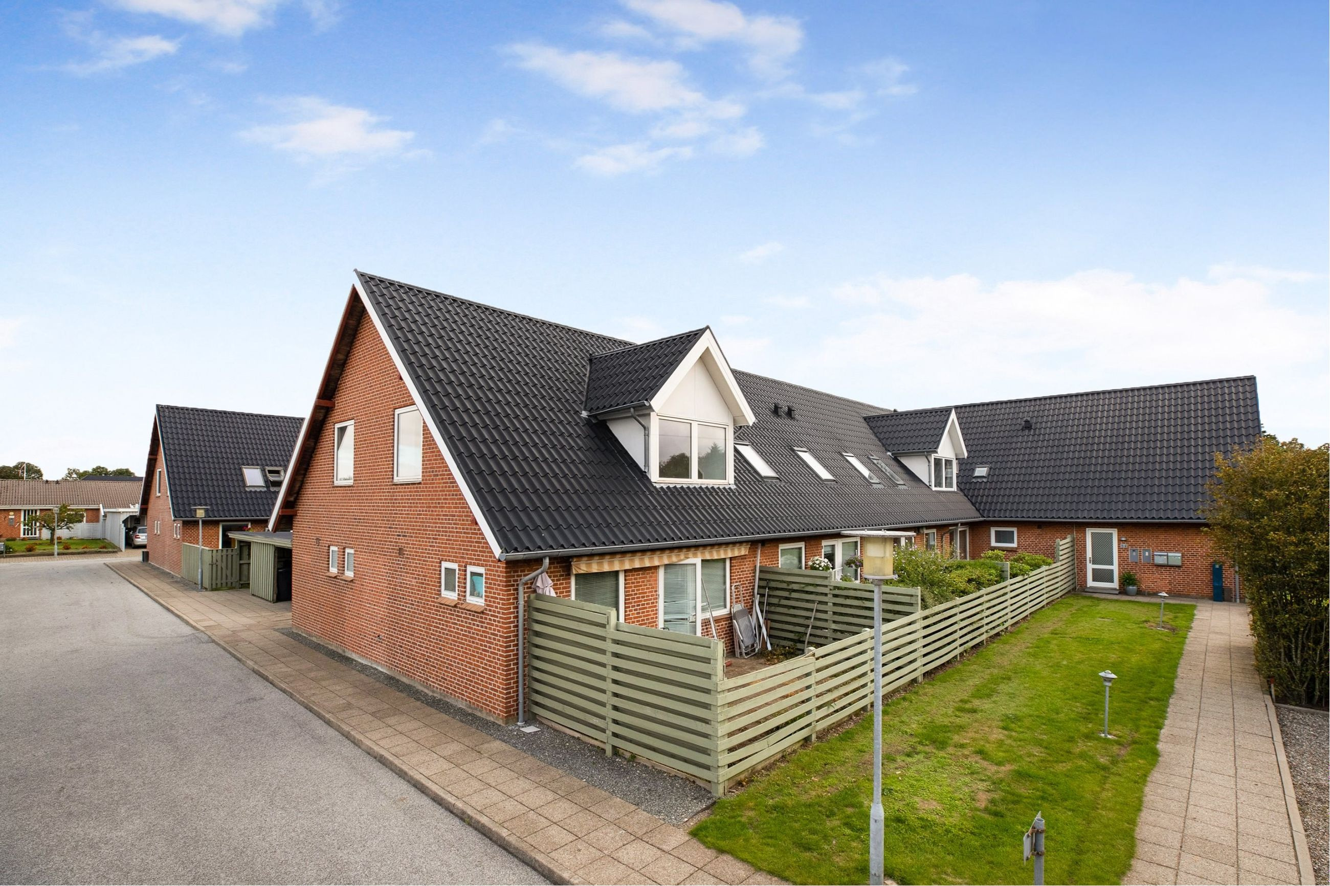 Løkkegårdsvej 11O er til salg for kun 545.000 kr.: Se de billigste boliger til salg i Rødekro her