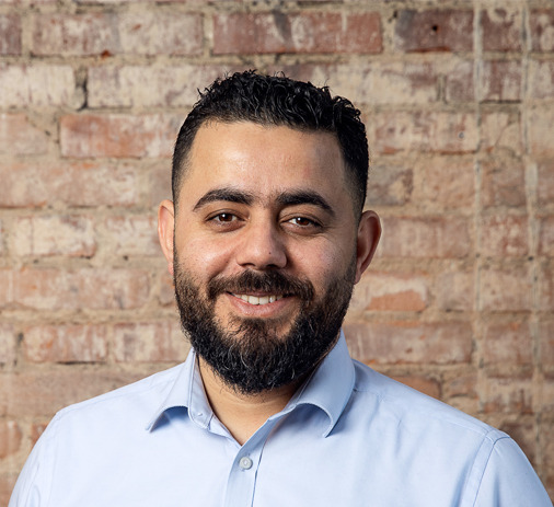 Struer Skrædder: En lokal og alsidig skræddervirksomhed i vækst