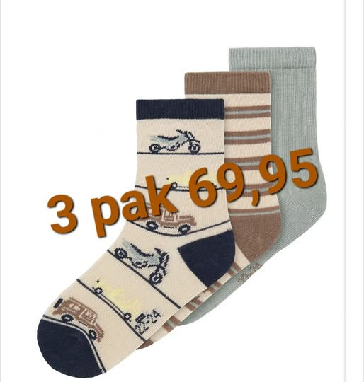 Børneshoppen Brønderslev præsenterer stort udvalg af strømper fra populære mærker