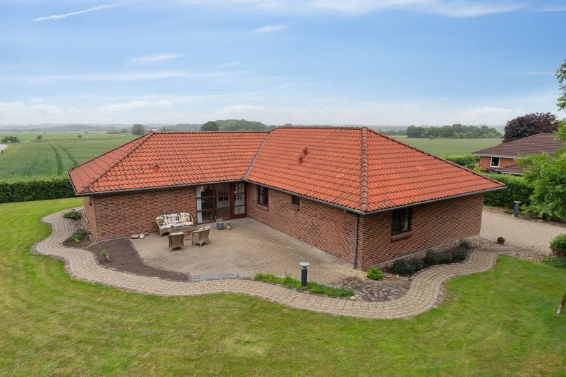 John Frandsen Herning præsenterer ny fuldmuret villa i Snejbjerg