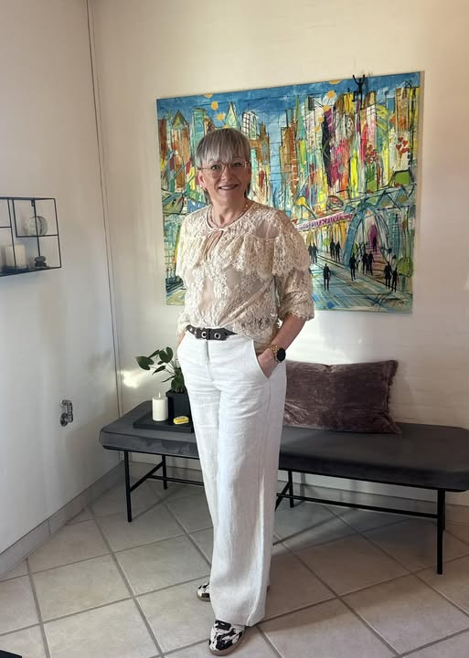 Skott Aalborg fejrer farmors fødselsdag med brunch på Kunstcafeen efter storbyferie i London