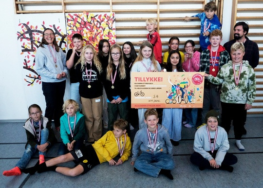 Og vinderen er…: 5. klasse på Nim Skole vinder hovedpræmien i den landsdækkende skolecykeldyst