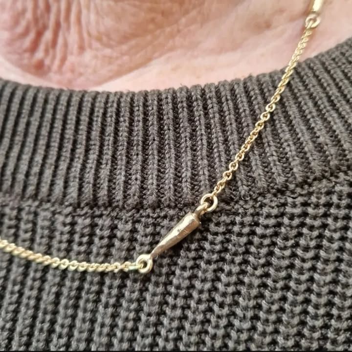 Guldsmed Ø præsenterer flotte collie halssmykker og armbånd til jul