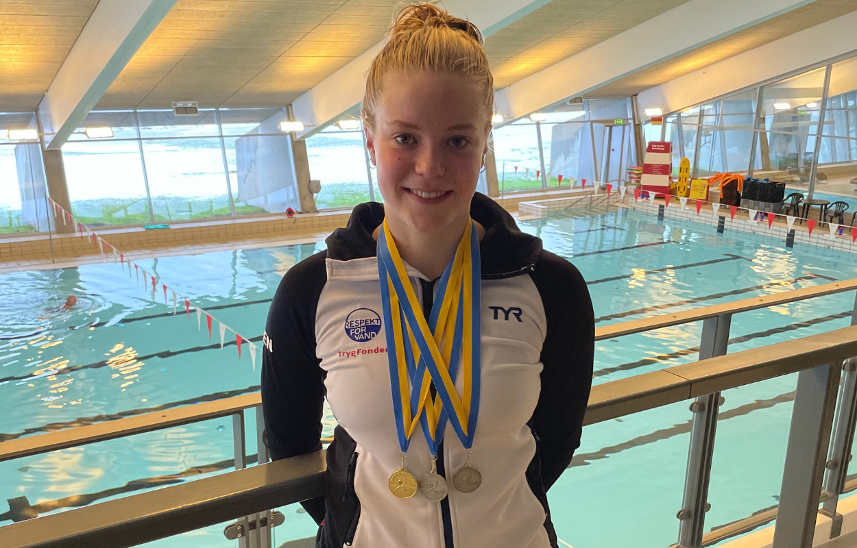 Svømmer fra Hjørring hentede medaljer i landsholdsdebut