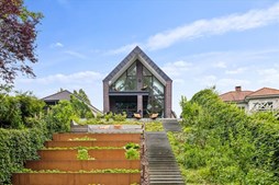 Top 6 over dyreste boliger til salg i Haderslev. Priser op til 15.900.000 kr