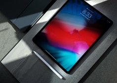 Ældresagen holder iPad-kursus på Aabybro Bibliotek