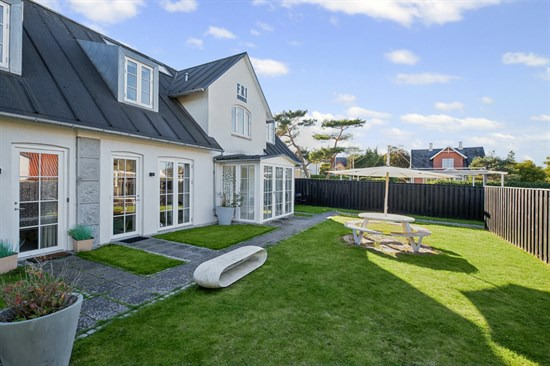 Nordre Strandvej 351 er til salg for kun 1.450.000 kr.: Se de billigste boliger til salg i Hornbæk her