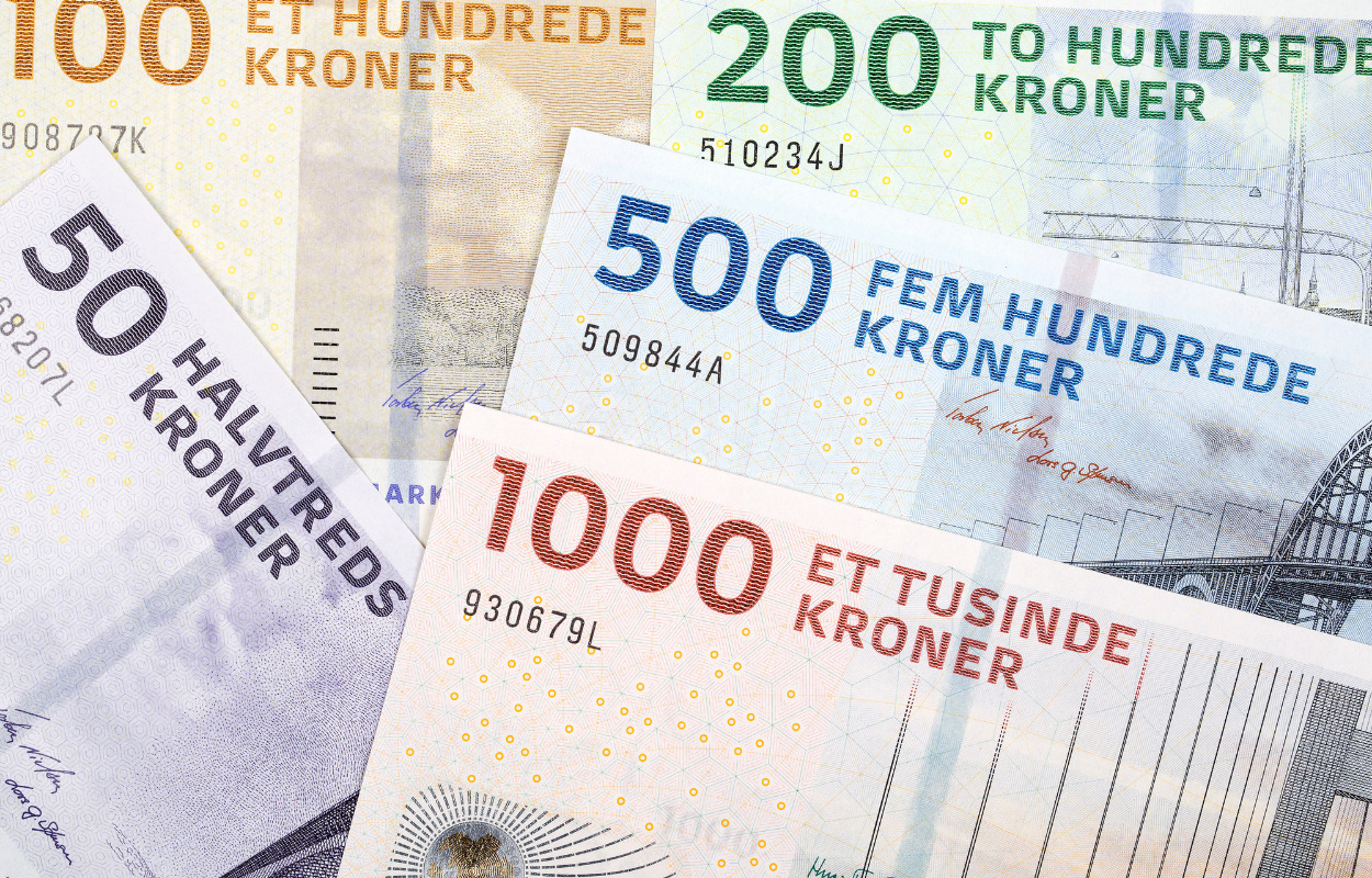 Indbrudstyve fanget i Randers: Stjålne kontanter gemt i lyserød madkasse