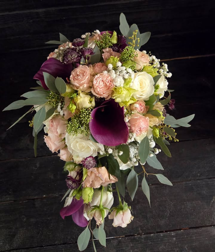 Flore Vida søger akut en udlært blomsterdekoratør