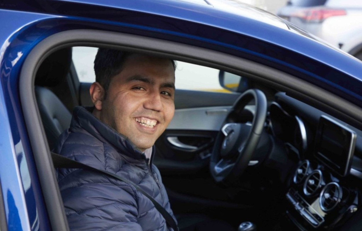 Kom sikkert ud på vejen med Ekspert-Køreskole: Lige nu er der forårstilbud!