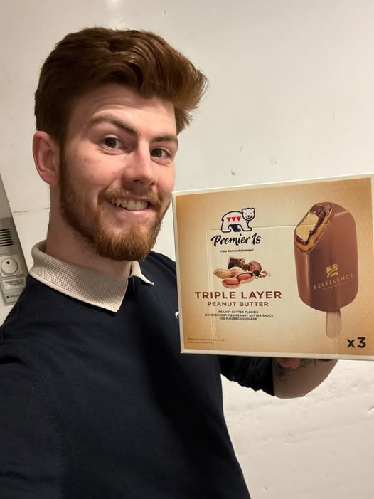 SPAR Valsgård har JA TAK-tilbud på Premier Is Triple Layer Peanut Butter til 19,95 kr.