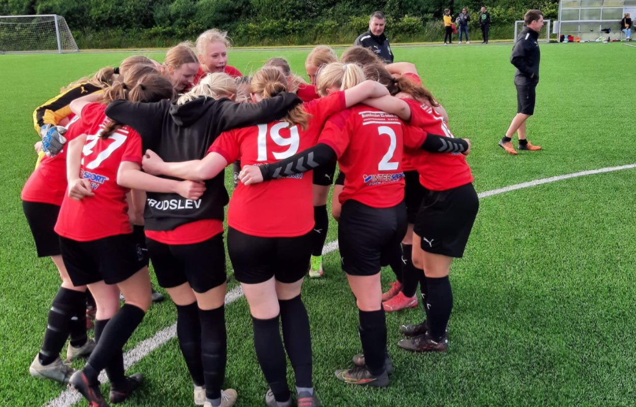 Brønderslev-piger kæmper sig til en flot 2. plads