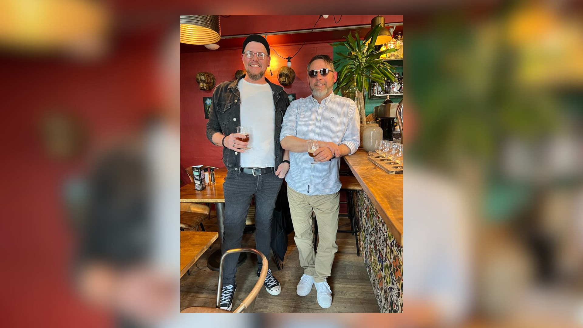 Cafe Piccolo inviterer til en aften med live musik og hygge