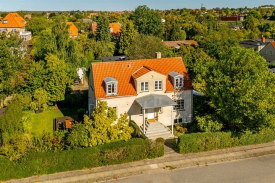 Top 6 over dyreste boliger til salg i Dyssegård. Priser op til 14.850.000 kr